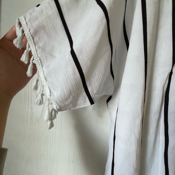 Black and white cardigan - Picture 2 of 5